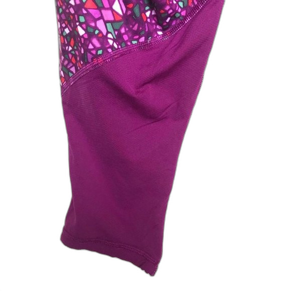 Lululemon Paradise Camo Real Quick Crop Leggings Size 6 - Picture 10 of 16